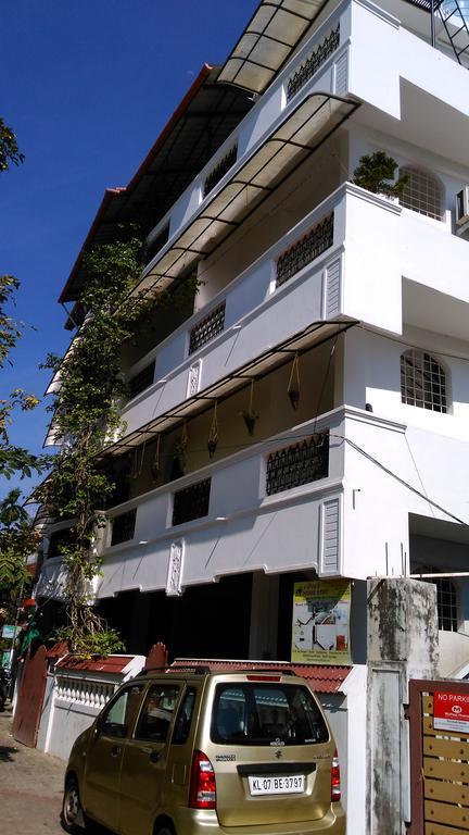i - One's Home Stay Kochi Eksteriør billede